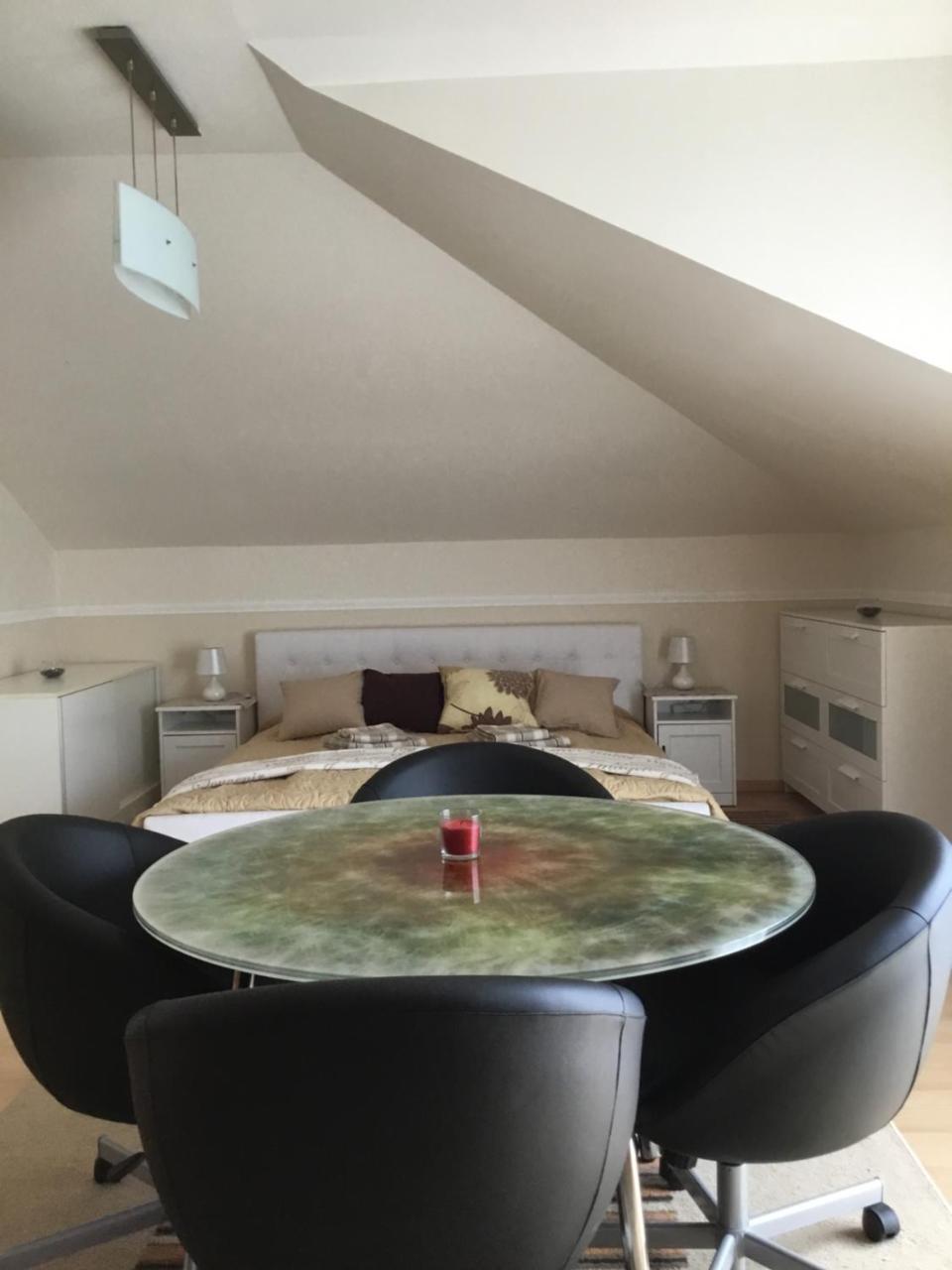 Green Area Apartment Boedapest Buitenkant foto